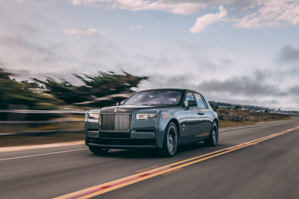 Rolls-Royce Phantom Series II: la ‘Maverick’ debutta a Monterey [FOTO]