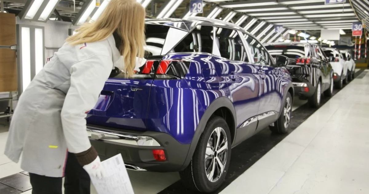 Stellantis e Honda costrette a sospendere la produzione in vari stabilimenti