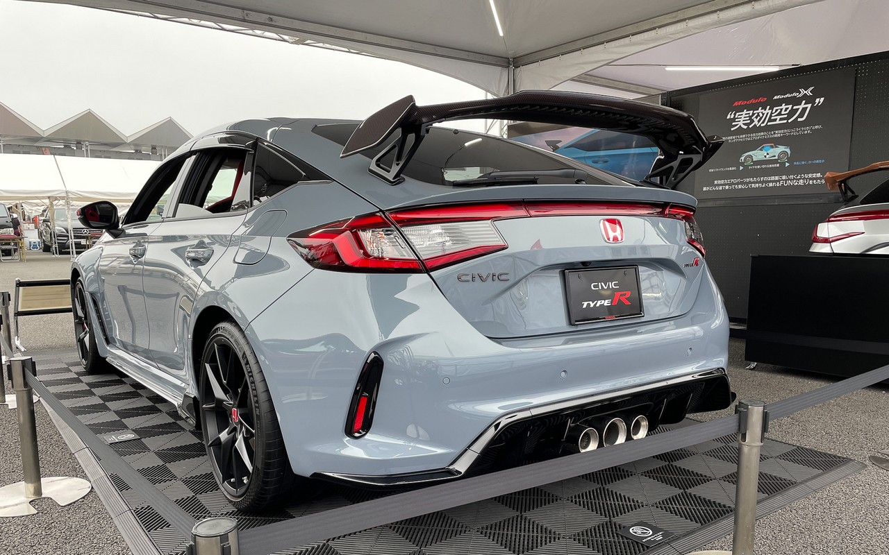 Honda Civic Type R 2023: in Giappone con gli accessori ufficiali