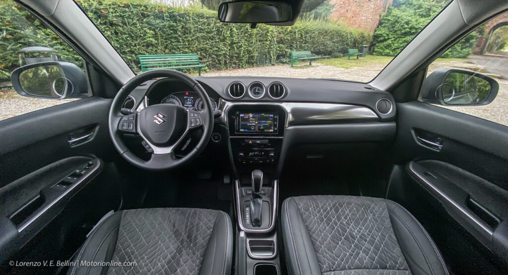 Suzuki Vitara Hybrid 2022