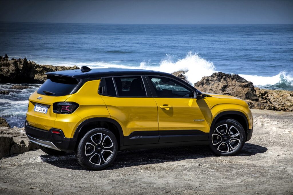 Jeep: tutto sui SUV elettrificati. 