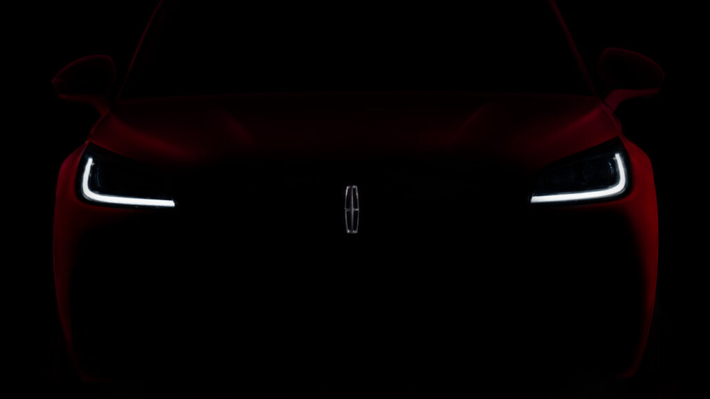 Lincoln Corsair 2023: ecco un’anteprima del frontale [TEASER]