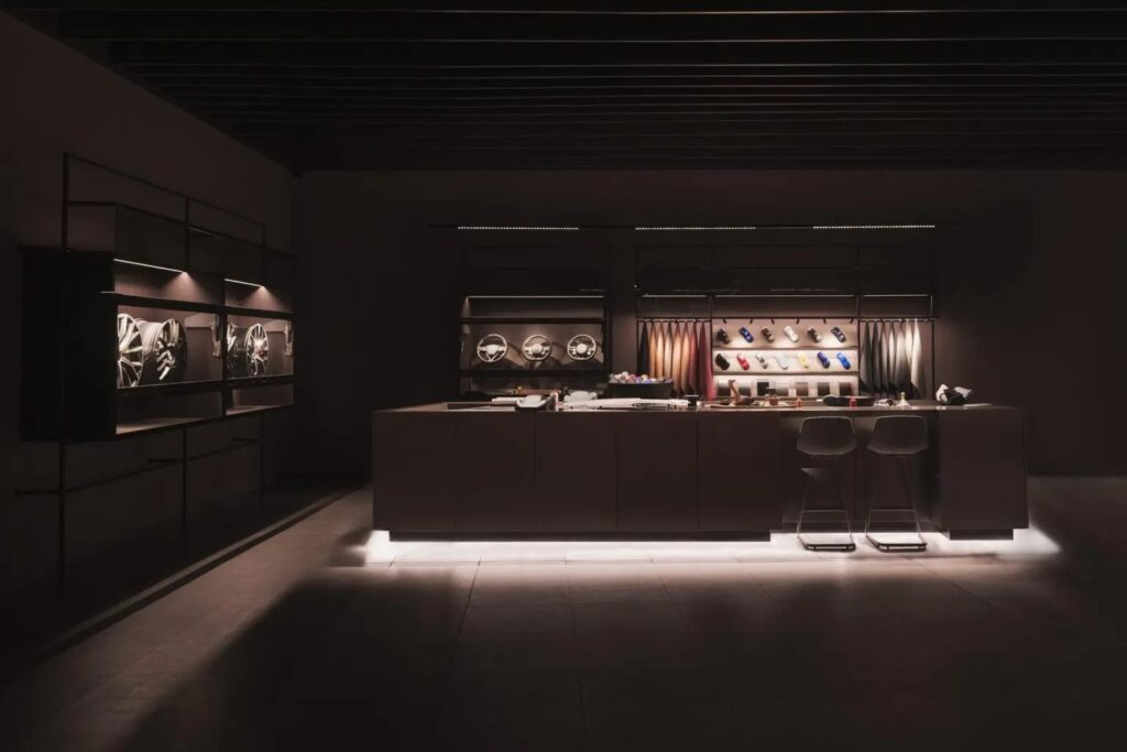 Maserati concept store