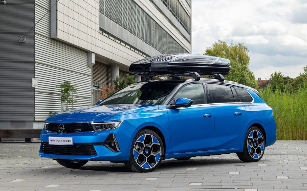 Opel Astra e Astra Sports Tourer: accessori fatti su misura