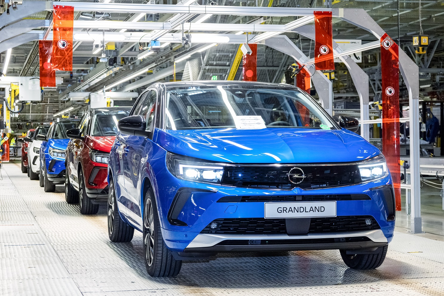 Opel festeggia 30 anni dello stabilimento di Eisenach