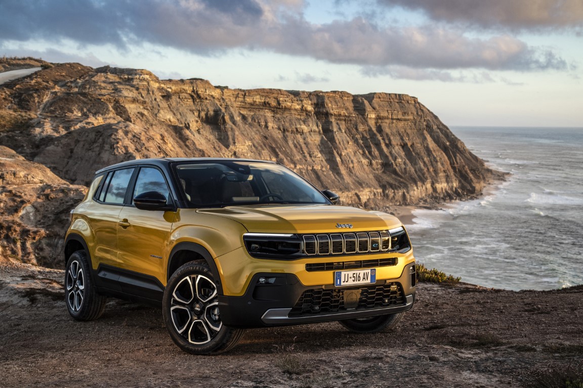 Jeep: tutto sui SUV elettrificati. Ecco Recon, nuova Wagoneer e Jeep Avenger