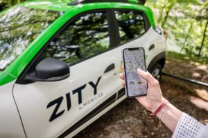 Auto di proprietà o car sharing? La risposta arriva da Zity