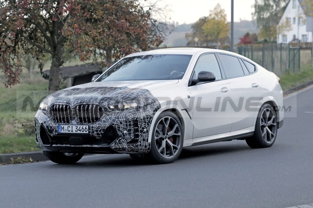 BMW X6 2023: beccato sul circuito del Nurburgring in forma completa [FOTO SPIA]