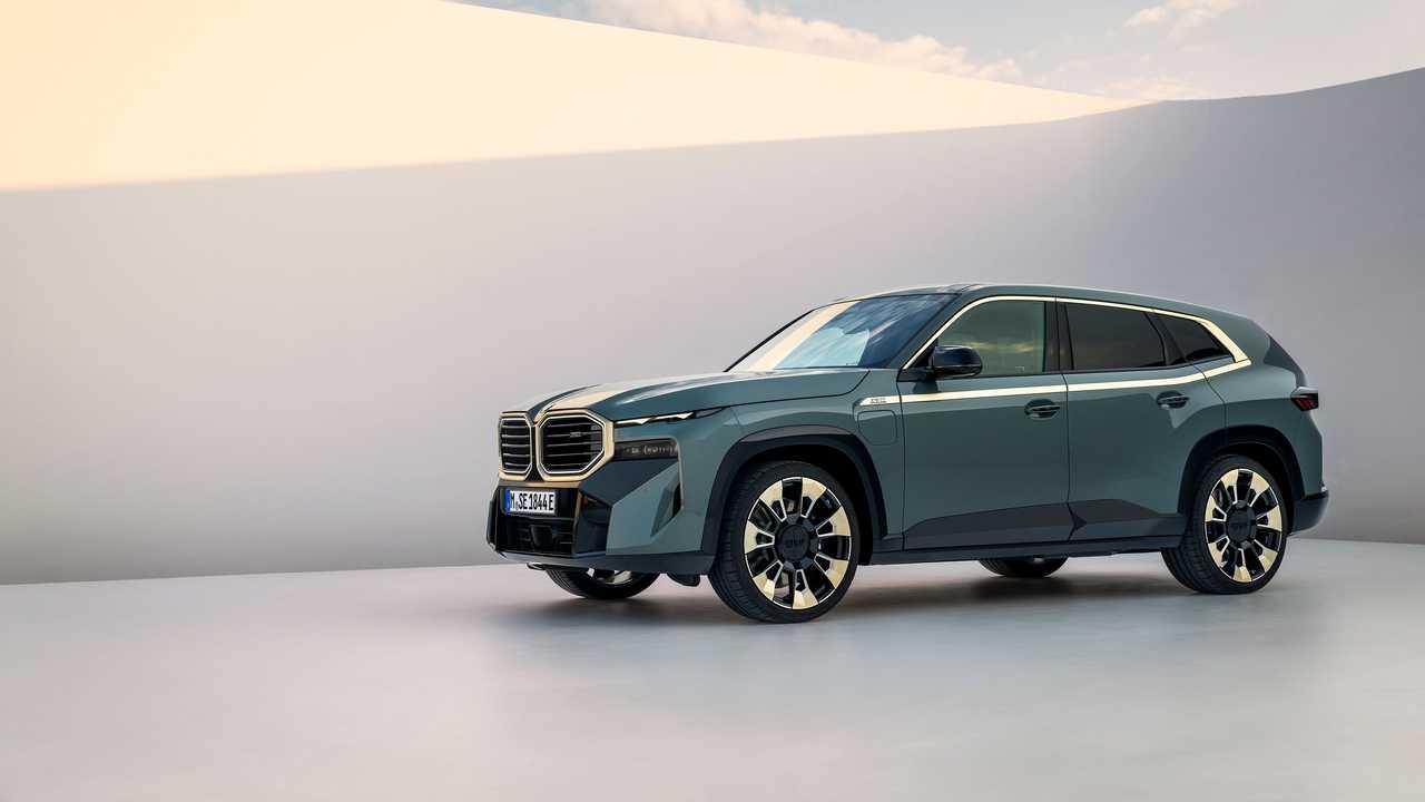 BMW XM: quasi tutti apprezzano il suo design controverso