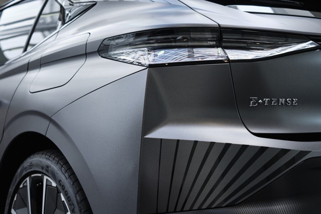 DS 4 E-Tense Performance Line + 