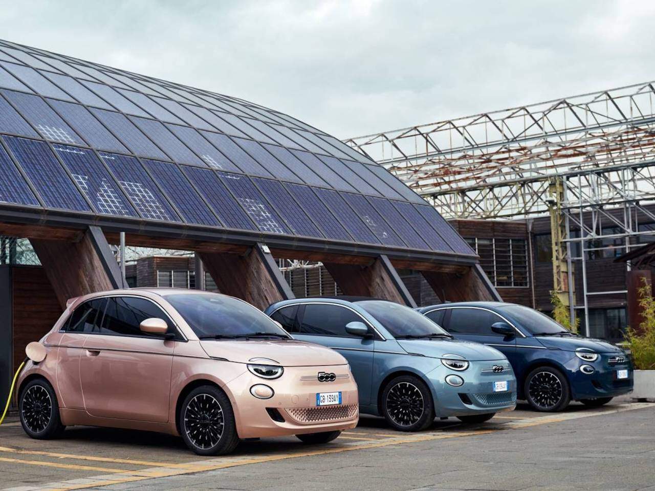 Fiat 500 Elettrica eletta migliore auto elettrica compatta