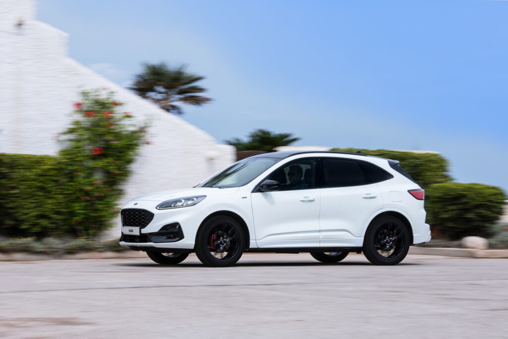 Ford Kuga PHEV Black Package