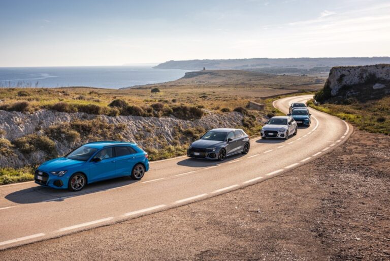 Audi A3 E RS 2022 Tutto Sui Motori Le Caratteristiche E Il Costo Del audi-a3-e-rs-2022-tutto-sui-motori-le-caratteristiche-e-il-costo-del