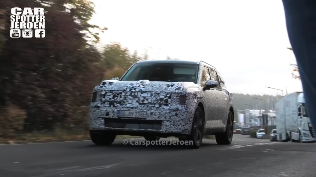 Kia EV9: test sul Nurburgring per il SUV elettrico top di gamma [VIDEO SPIA]