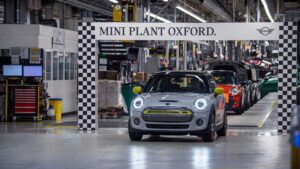 Mini: la produzione di EV passa dal Regno Unito alla Cina