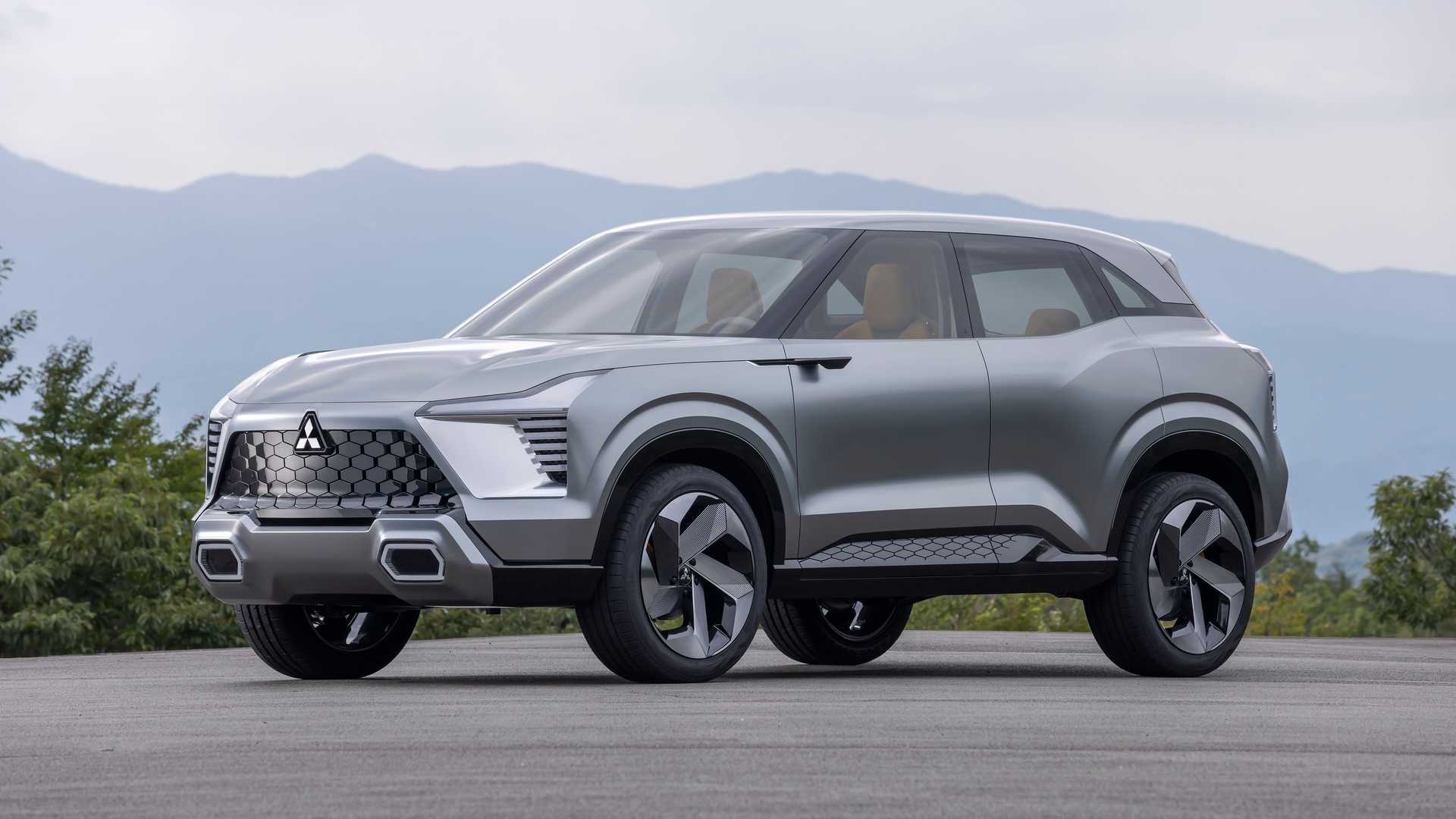 Mitsubishi XFC: la Concept anticipa un nuovo piccolo SUV