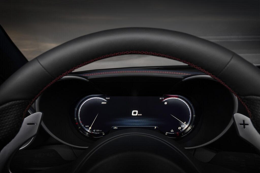 Nuove Alfa Romeo Giulia e Stelvio quadro strumenti