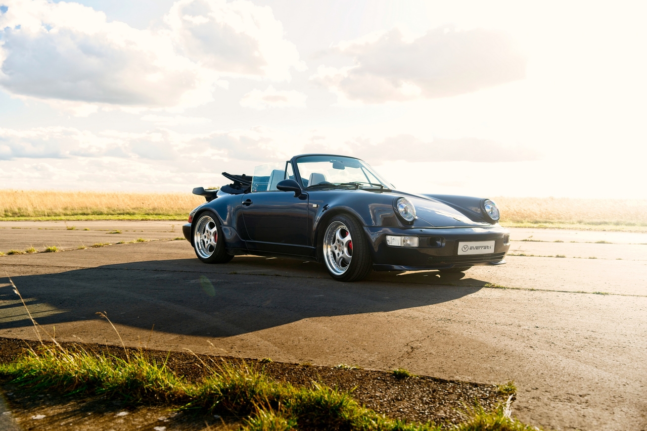 Porsche 911 Cabriolet 964 by Everrati - Foto