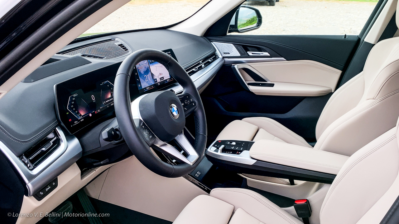 BMW X1 2022 - Interni