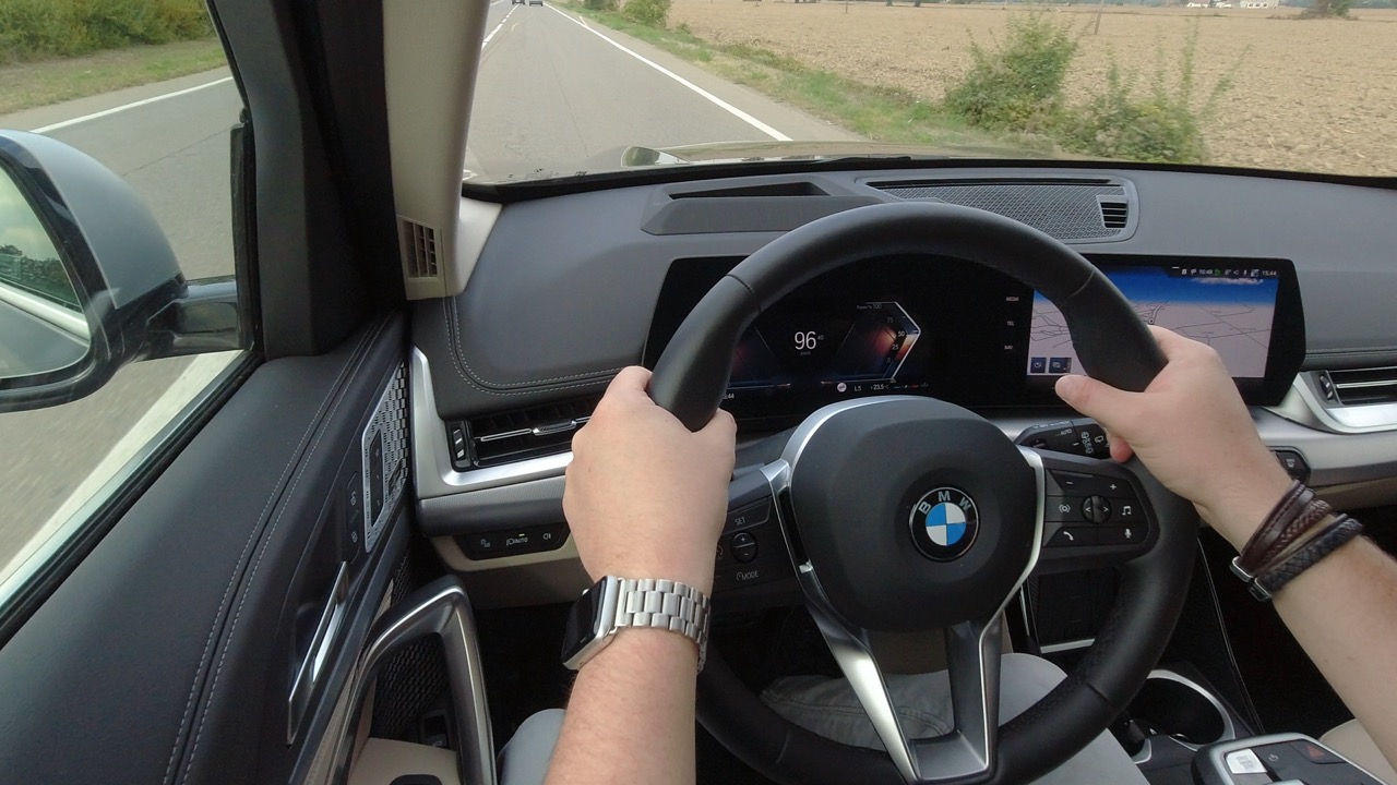 BMW X1 2022 - Guida