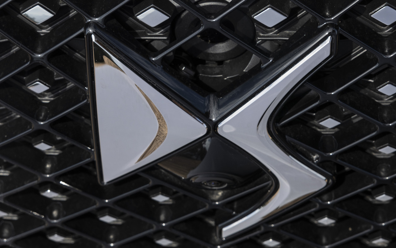 DS: due anteprime mondiali e altre novità al Salone di Parigi 2022