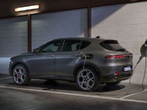 Alfa Romeo: nel 2022 ordini cresciuti di 10 volte rispetto al 2021