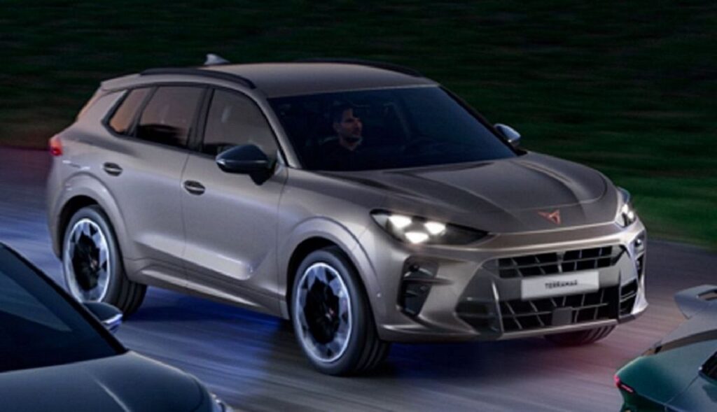 Cupra Terramar 2024: il nuovo SUV basato su Audi Q3 sarà presentato tra un anno