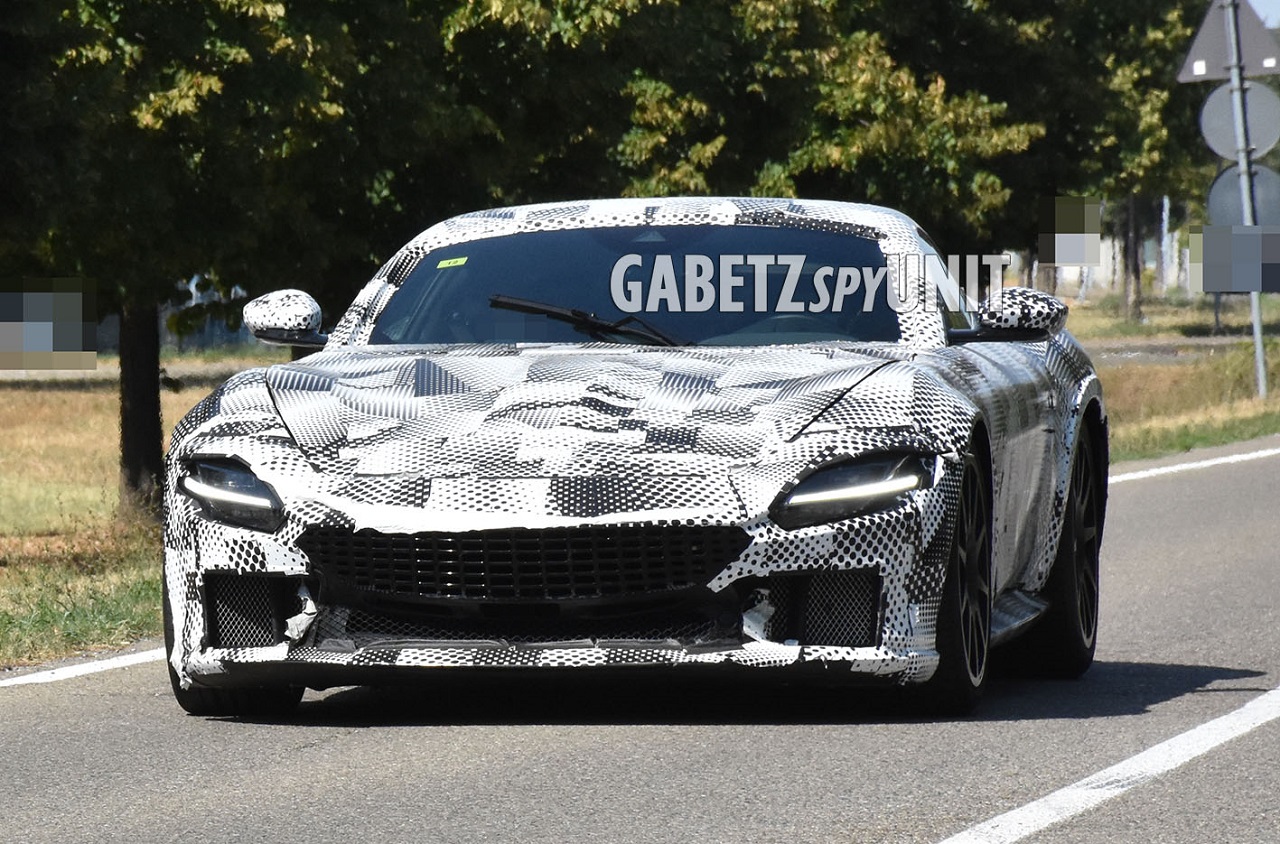 Ferrari F167: nuove foto spia dell’erede della 812 Superfast