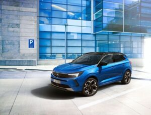 Opel Grandland 2022: domande, risposte e caratteristiche tecniche