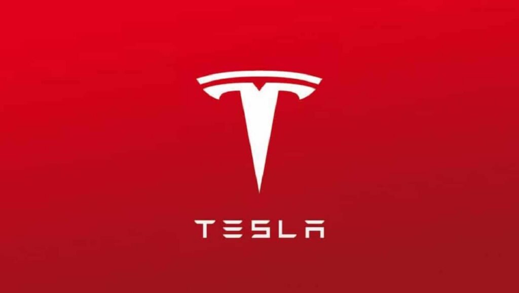 Tesla integrerà Dolby Atmos nelle sue auto?