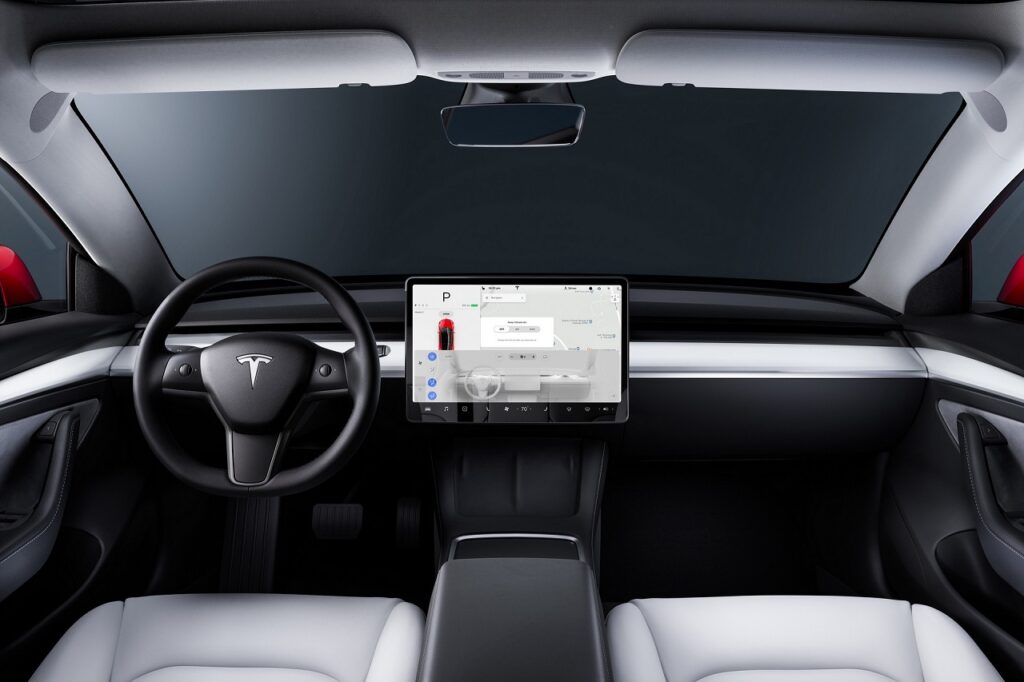 Tesla Model 3 Facelift
