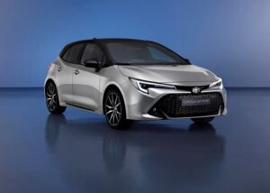 Toyota Corolla 2023: la nuova gamma debutta in Italia con prezzo di lancio di 28.500 euro [FOTO]