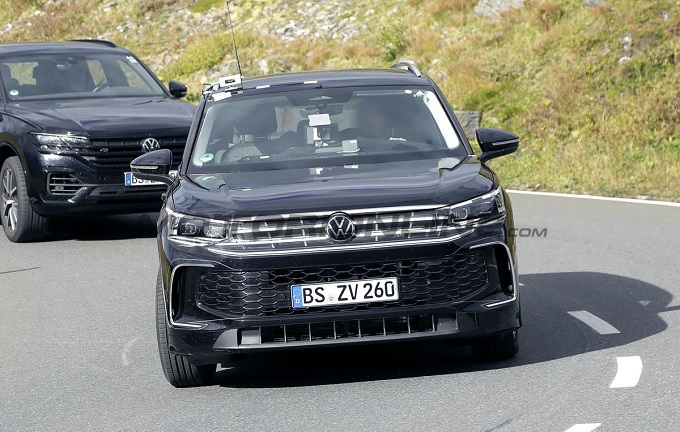 Nuova Volkswagen Tiguan: test in corso per la terza generazione [FOTO SPIA]