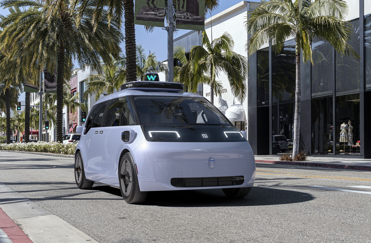 Zeekr presenta la nuova piattaforma SEA-M per la mobilità futura