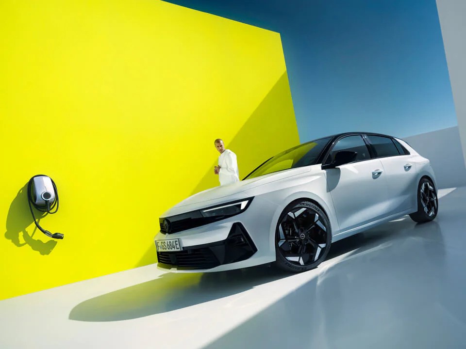 Opel Astra 2022: domande, risposte e caratteristiche della rinnovata berlina