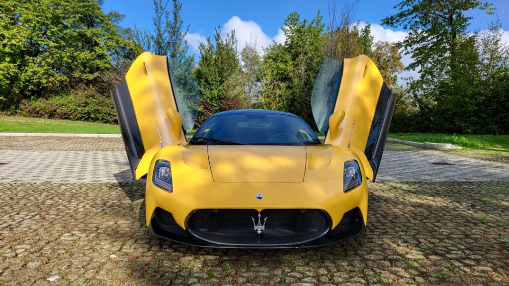 Maserati MC20 2022 