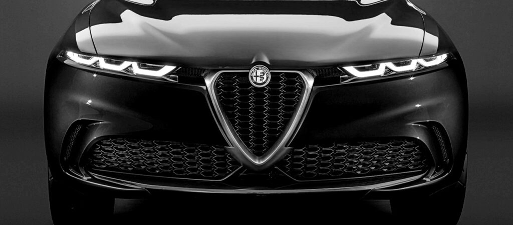 Alfa Romeo SUV compatto: ecco quali motori avrà