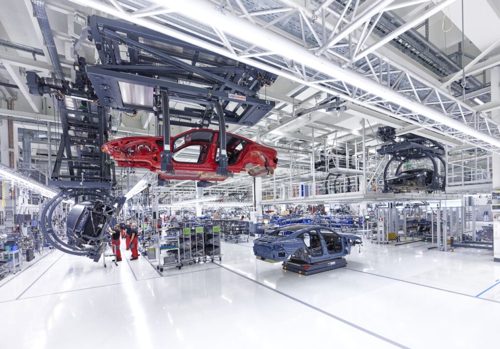 Audi: tutti i suoi stabilimenti costruiranno solo veicoli elettrici entro il 2029