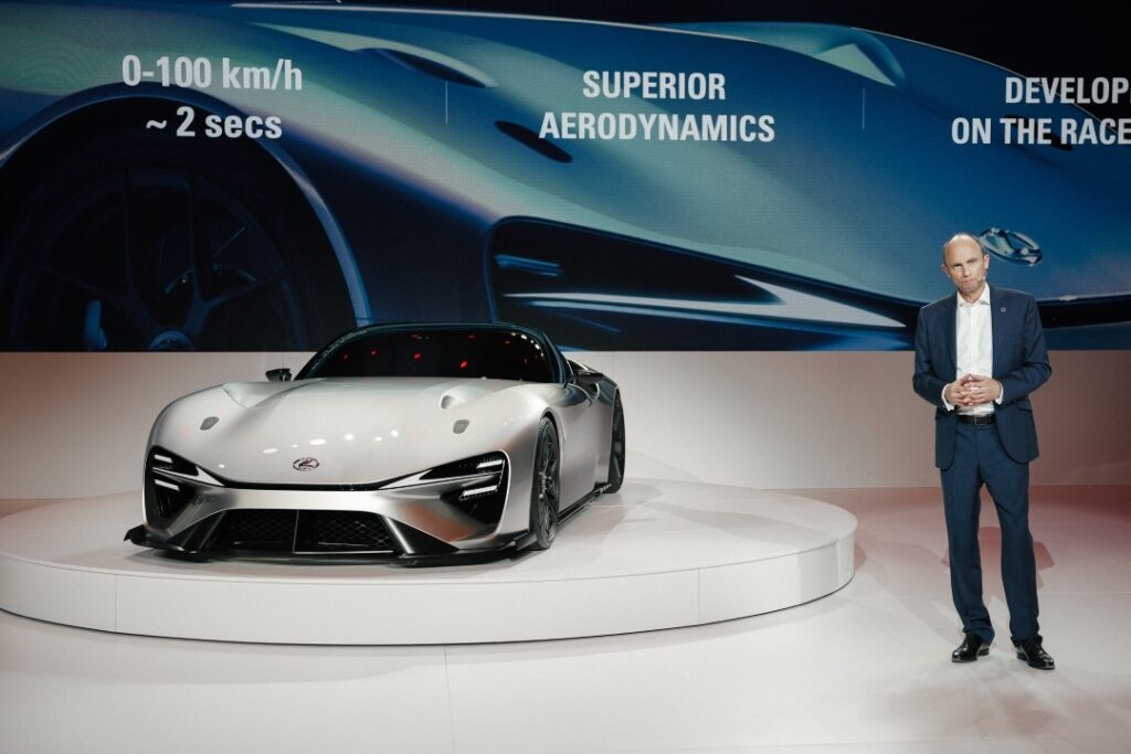 Lexus: il concept Electrified Sport