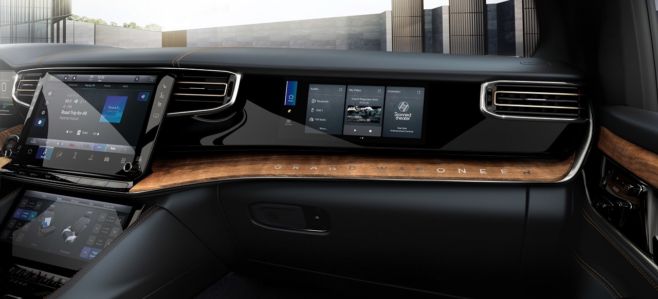 Jeep Grand Wagoneer: il suo display interattivo premiato da Popular Science