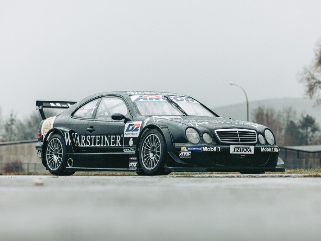 Mercedes-Benz CLK DTM: all’asta uno degli otto esemplari costruiti [FOTO]