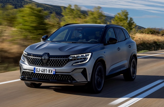 Renault Austral, settaggi e sensazioni di guida personalizzati a portata di mano [VIDEO]