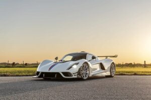 Hennessey Venom F5 Revolution: debutta ufficialmente la versione da pista [FOTO e VIDEO]