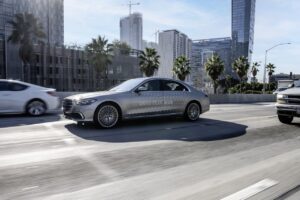 Mercedes: via libera alla guida autonoma di Livello 3 negli Stati Uniti [FOTO]
