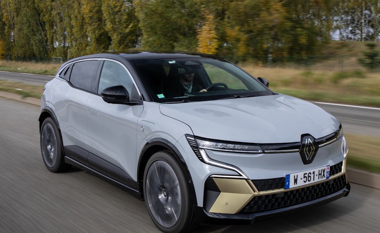 Renault: oltre 228.000 veicoli venduti nel 2022