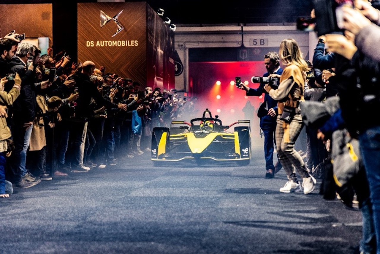DS Automobiles: Stoffel Vandoorne ha rappresentato il brand al Salone di Bruxelles 2023