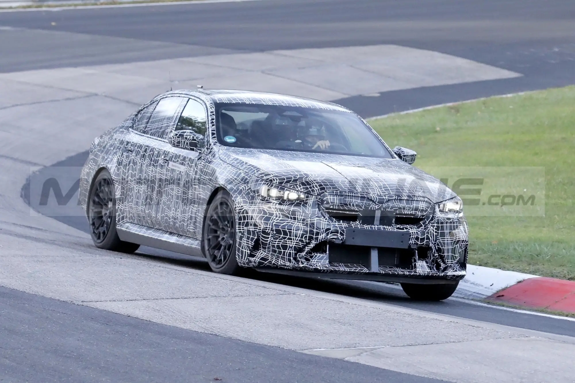 BMW M5 Touring: la performante station wagon potrebbe ritornare