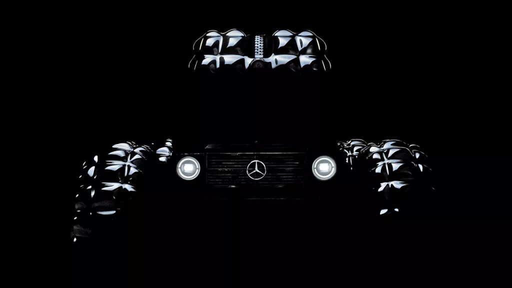Mercedes-Benz svela uno strano concept realizzato con Moncler [TEASER]