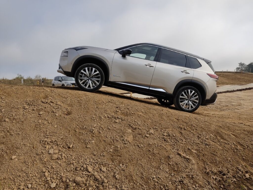 Nissan X-Trail e-POWER 2023