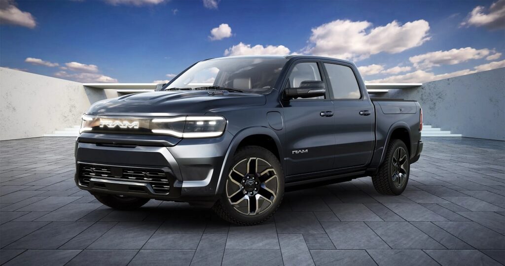 Ram 1500 REV: il pickup elettrico svelato nello spot per il Super Bowl 2023 [VIDEO]